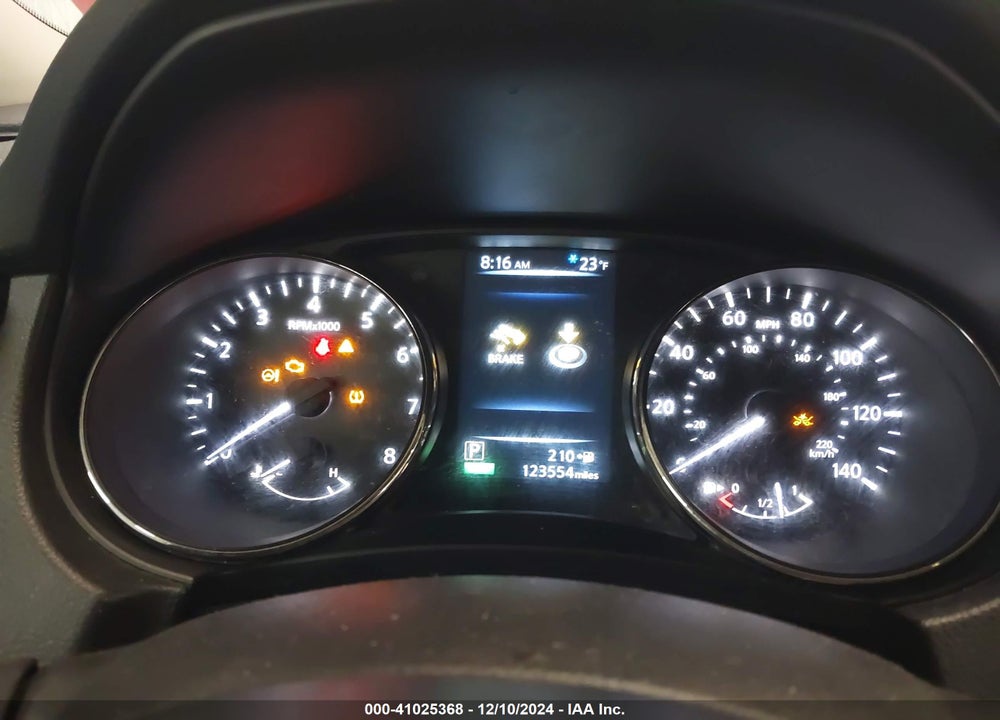 2017 NISSAN ROGUE SV VIN: JN8AT2MV5HW269444