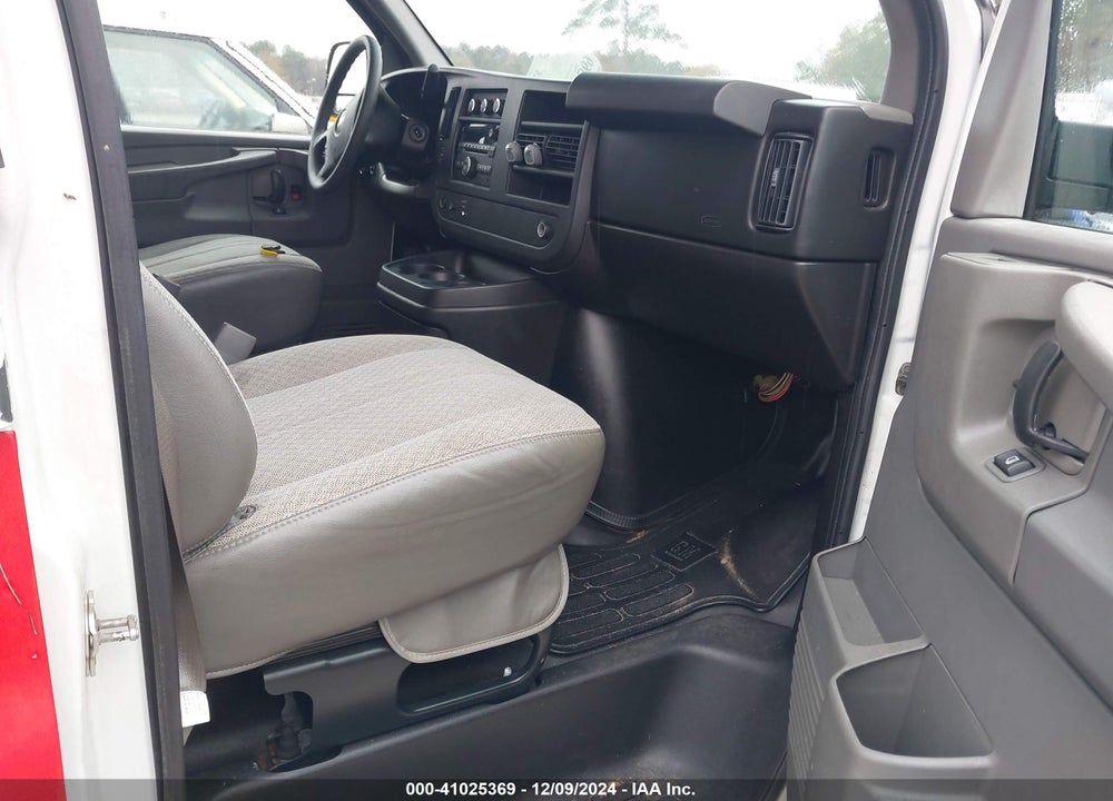 2010 CHEVROLET EXPRESS 3500 LT VIN: 1GA2G1DG0A1115137