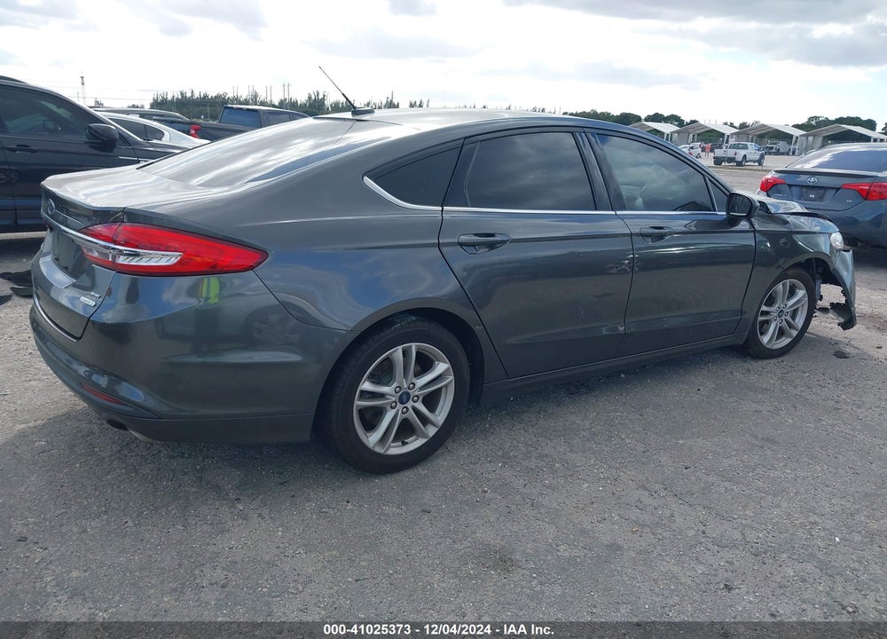 2018 FORD FUSION SE VIN: 3FA6P0HD8JR257217