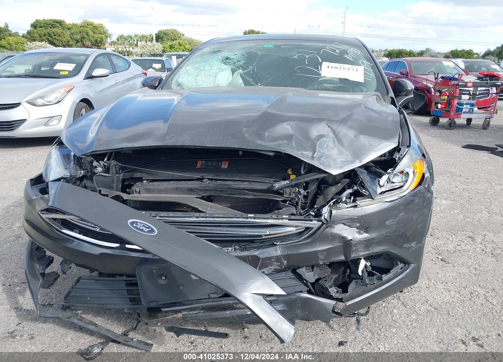 2018 FORD FUSION SE VIN: 3FA6P0HD8JR257217