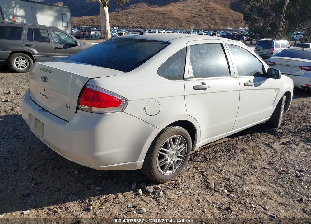 2009 FORD FOCUS SE VIN: 1FAHP35N49W254718