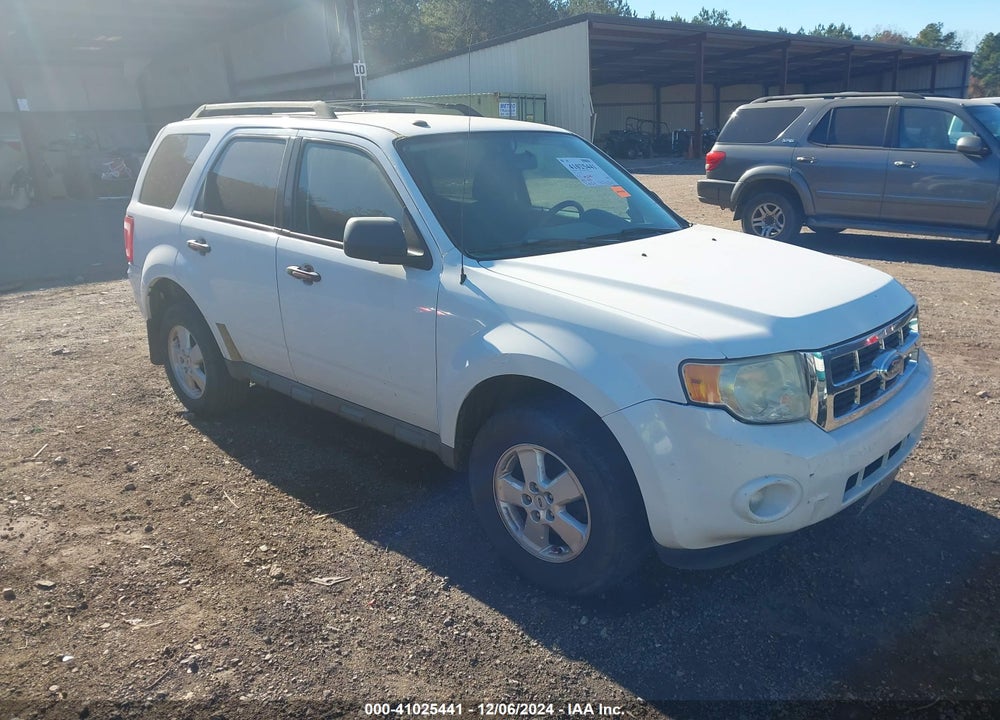 2009 FORD ESCAPE XLT VIN: 1FMCU03759KB72273