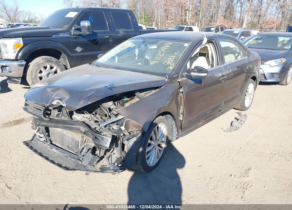 2015 VOLKSWAGEN JETTA 1.8T SE VIN: 3VWD07AJ5FM243002