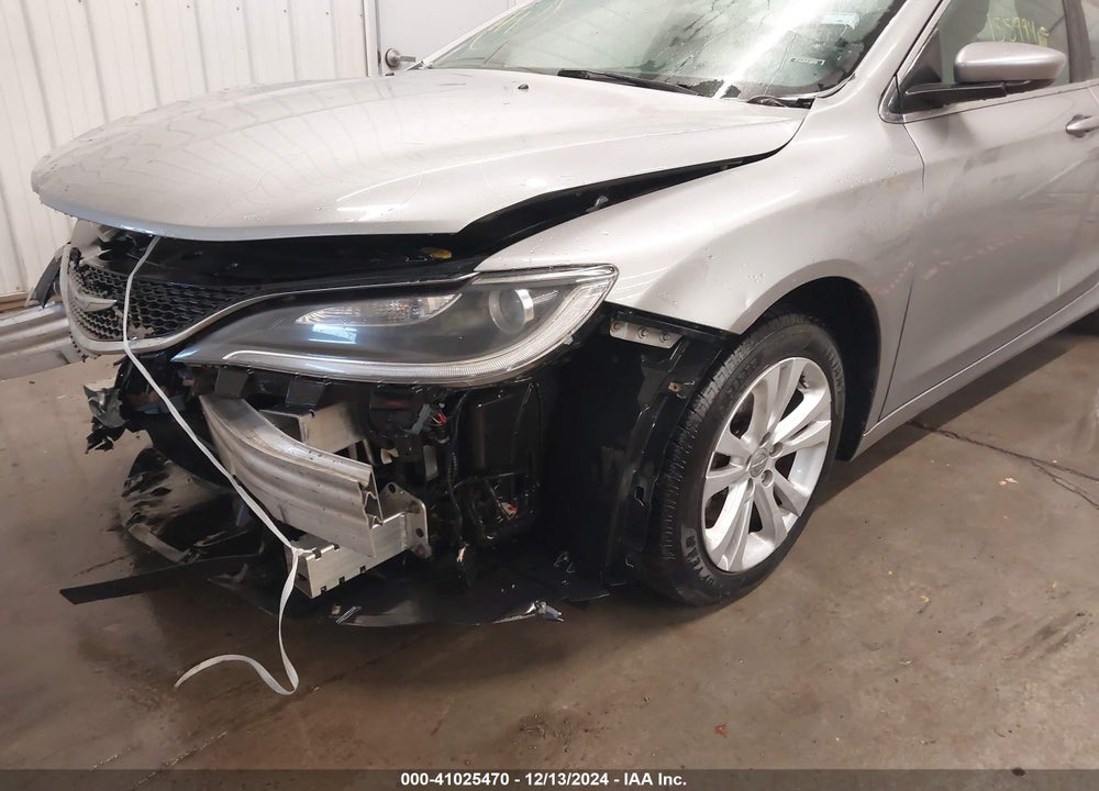 2015 CHRYSLER 200 LIMITED VIN: 1C3CCCABXFN602961