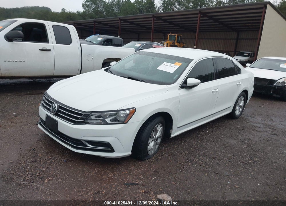 2016 VOLKSWAGEN PASSAT 1.8T S VIN: 1VWAT7A3XGC029718