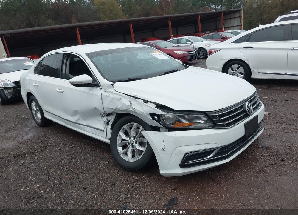 2016 VOLKSWAGEN PASSAT 1.8T S VIN: 1VWAT7A3XGC029718