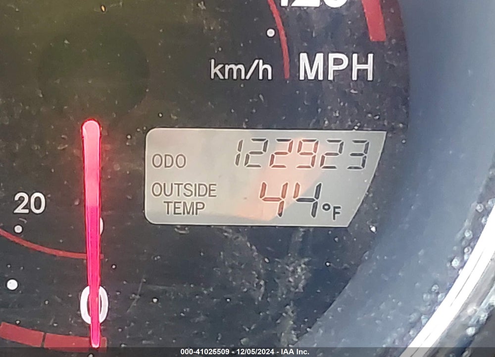 2007 PONTIAC VIBE VIN: 5Y2SL65857Z419842