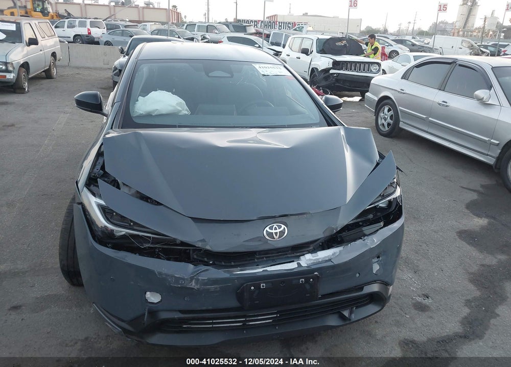 2024 TOYOTA PRIUS LE VIN: JTDACAAU3R3032732