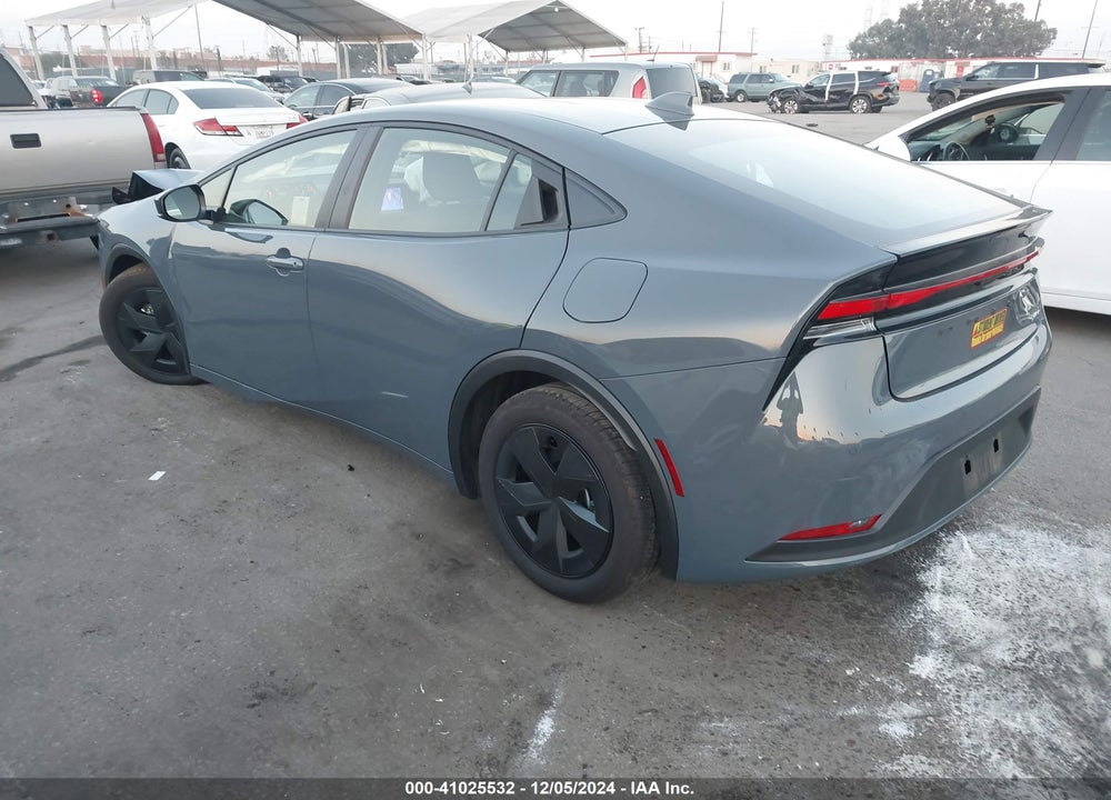 2024 TOYOTA PRIUS LE VIN: JTDACAAU3R3032732
