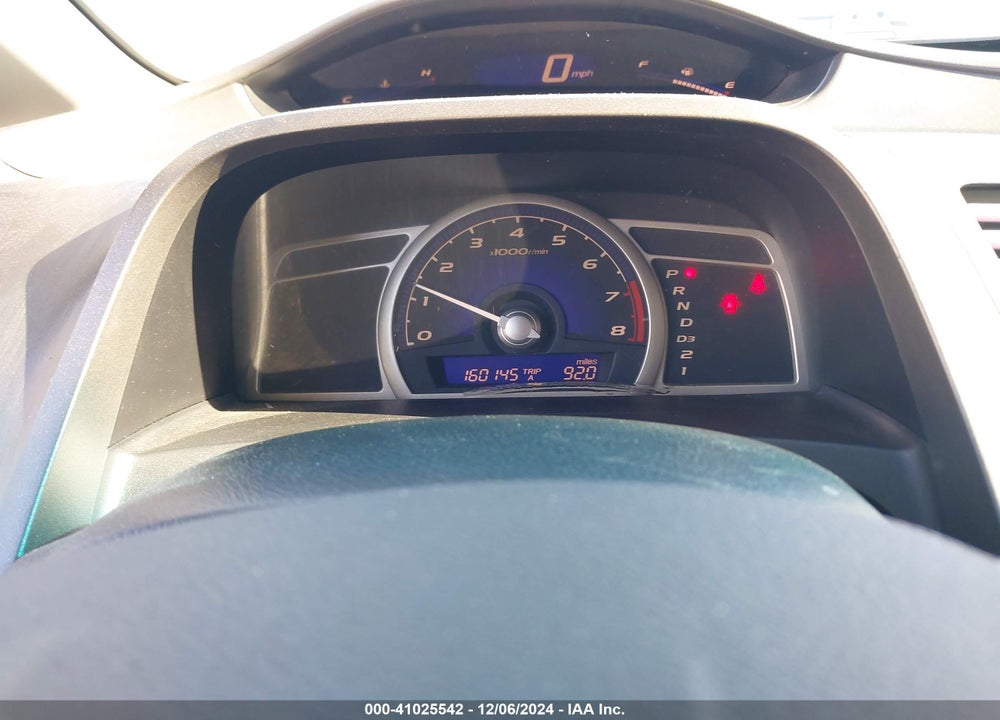 2011 HONDA CIVIC LX VIN: 2HGFA1F52BH303894