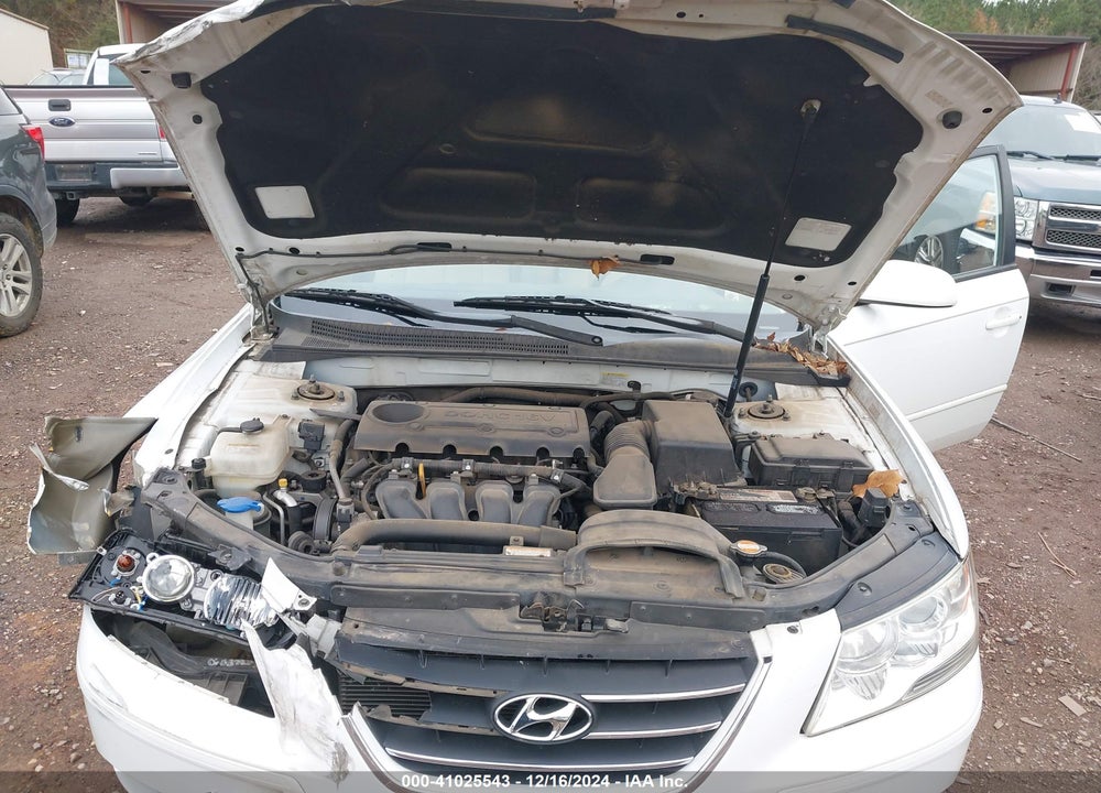 2009 HYUNDAI SONATA GLS VIN: 5NPET46C59H512956