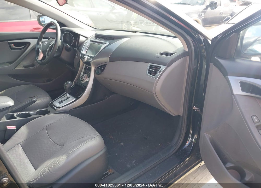 2011 HYUNDAI ELANTRA LIMITED (ULSAN PLANT) VIN: KMHDH4AE7BU082795