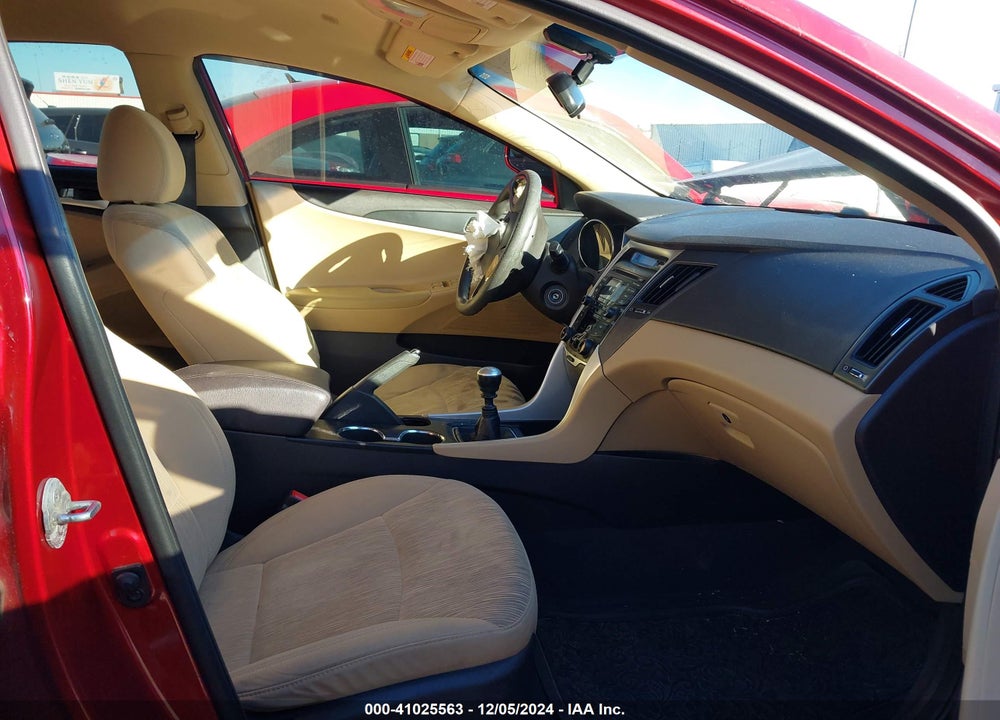 2012 HYUNDAI SONATA GLS VIN: 5NPEB4AC0CH401247