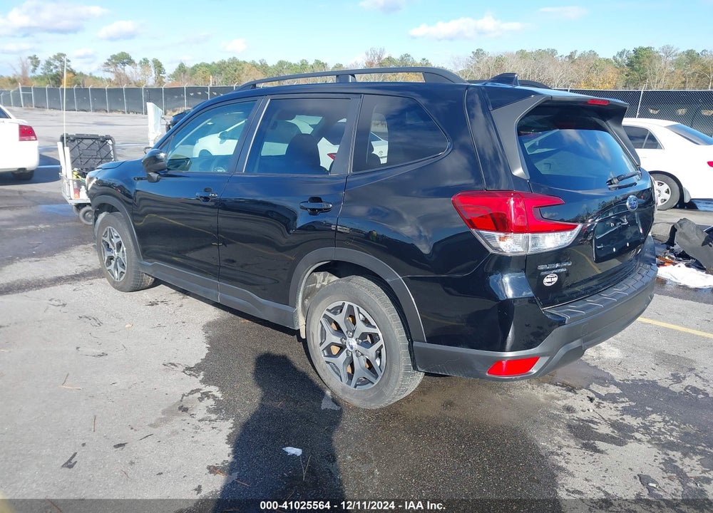 2021 SUBARU FORESTER PREMIUM VIN: JF2SKAJC4MH532863