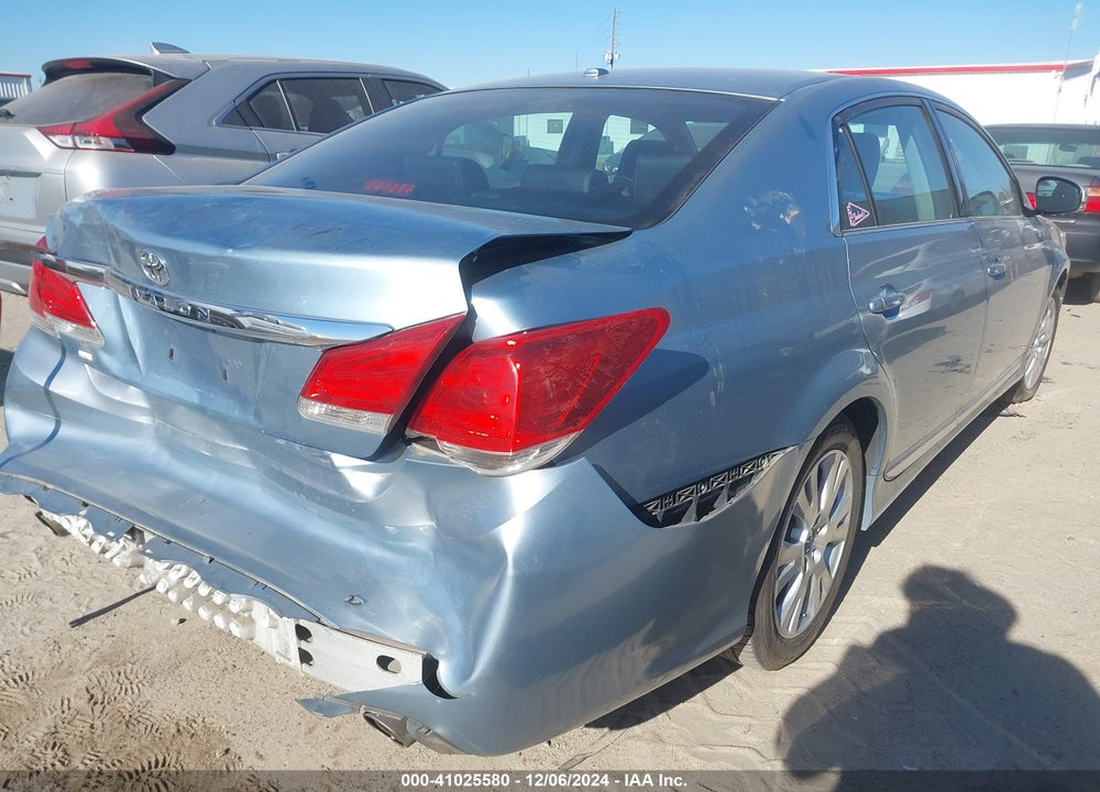 2011 TOYOTA AVALON VIN: 4T1BK3DB3BU395640