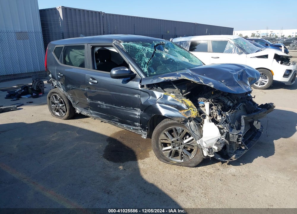 2020 KIA SOUL EX VIN: KNDJ33AU3L7083823