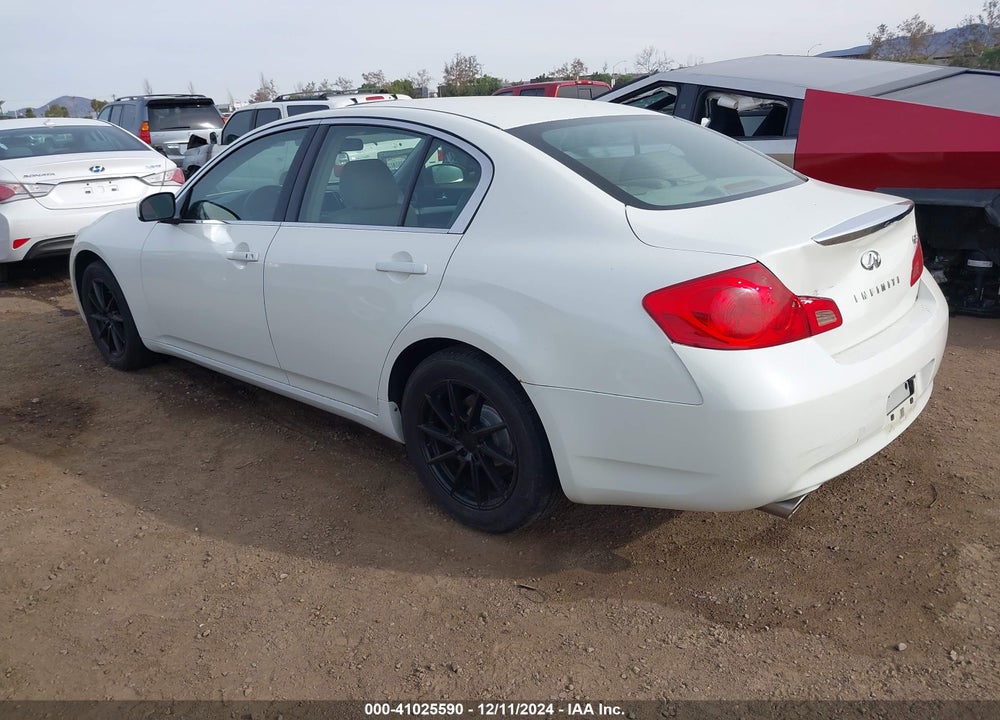 2007 INFINITI G35X VIN: JNKBV61FX7M814836