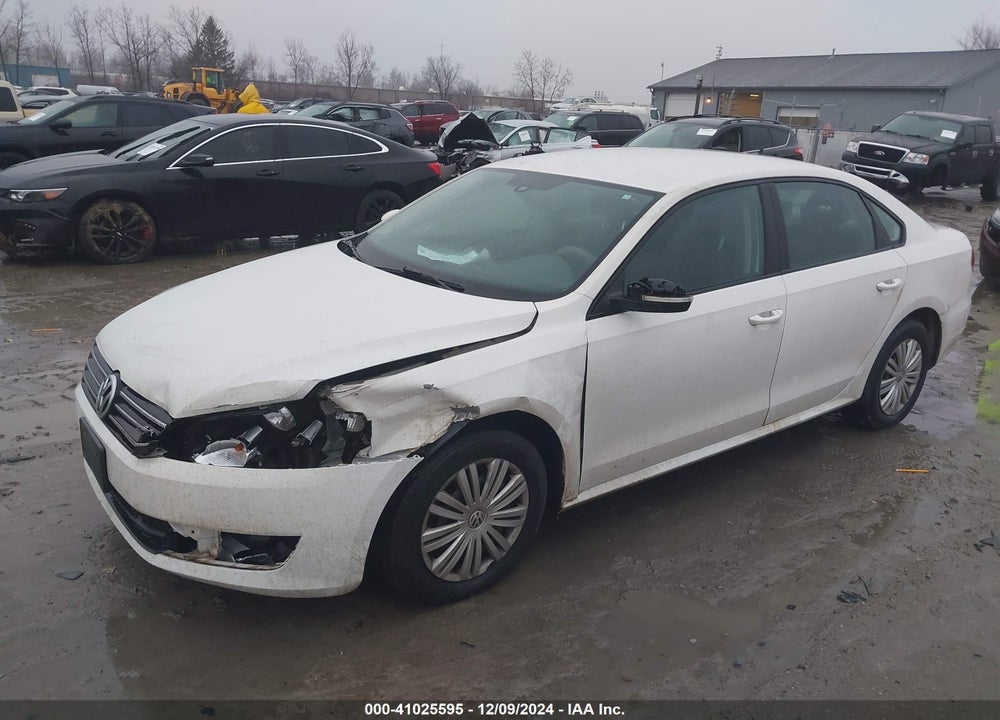 2014 VOLKSWAGEN PASSAT 1.8T S VIN: 1VWAT7A37EC043329
