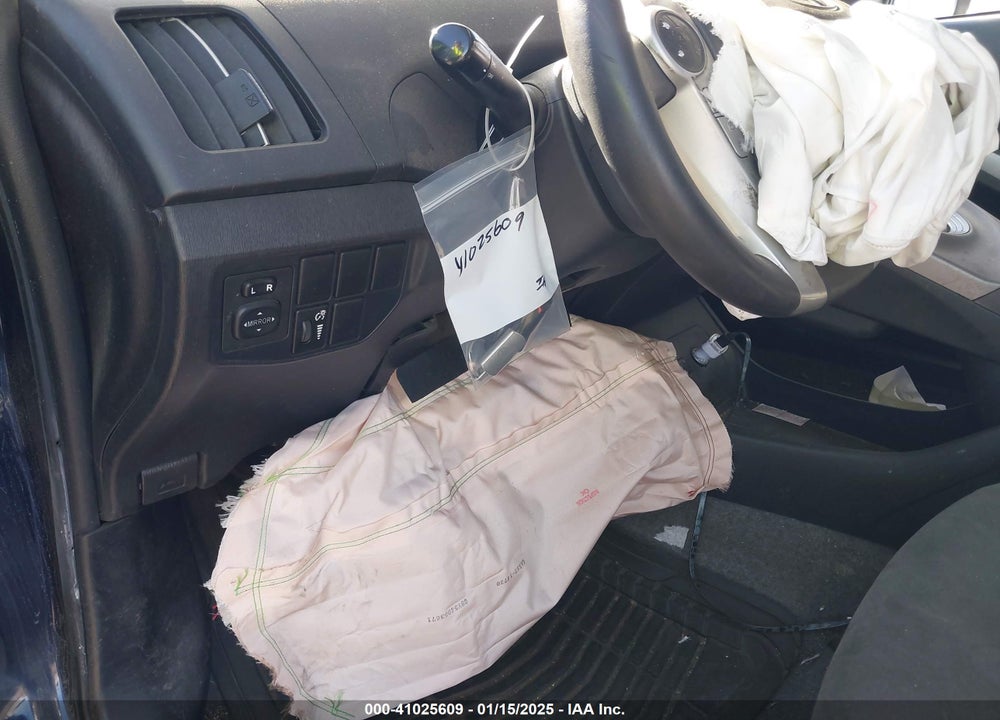 2015 TOYOTA PRIUS VIN: JTDKN3DU5F1864649
