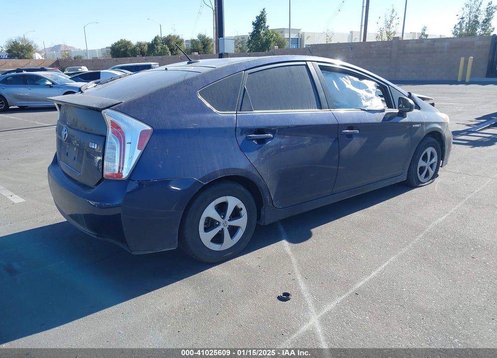 2015 TOYOTA PRIUS VIN: JTDKN3DU5F1864649