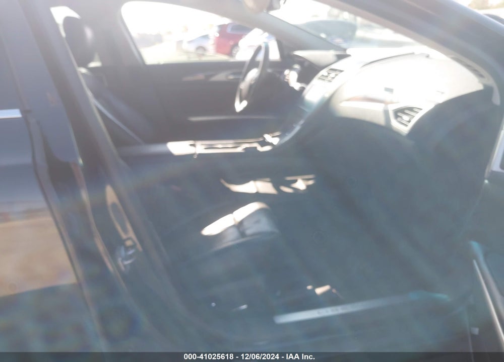 2014 LINCOLN MKZ VIN: 3LN6L2G95ER833877