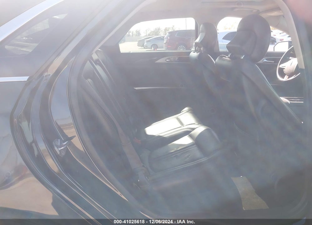 2014 LINCOLN MKZ VIN: 3LN6L2G95ER833877