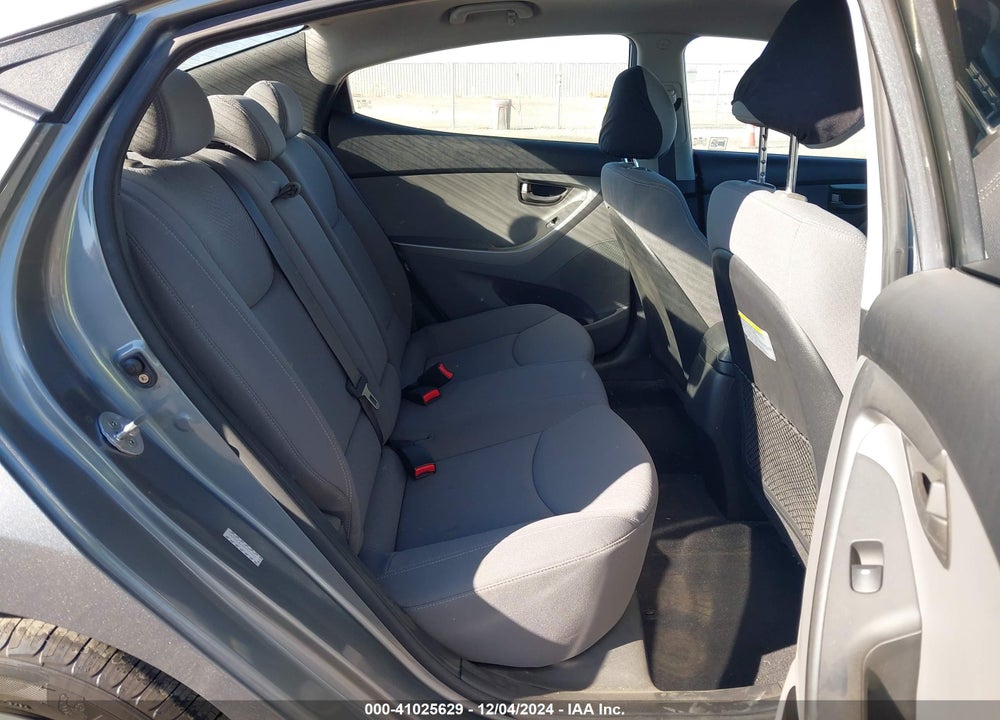 2016 HYUNDAI ELANTRA SE VIN: KMHDH4AE3GU622165