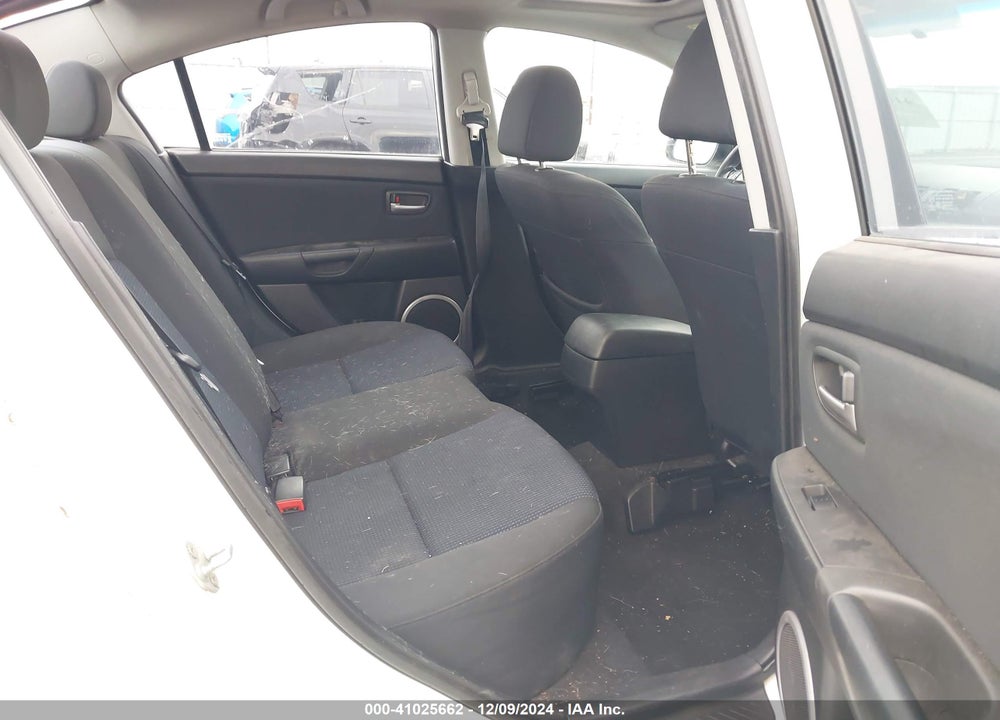 2006 MAZDA 3 S VIN: JM1BK323361442060