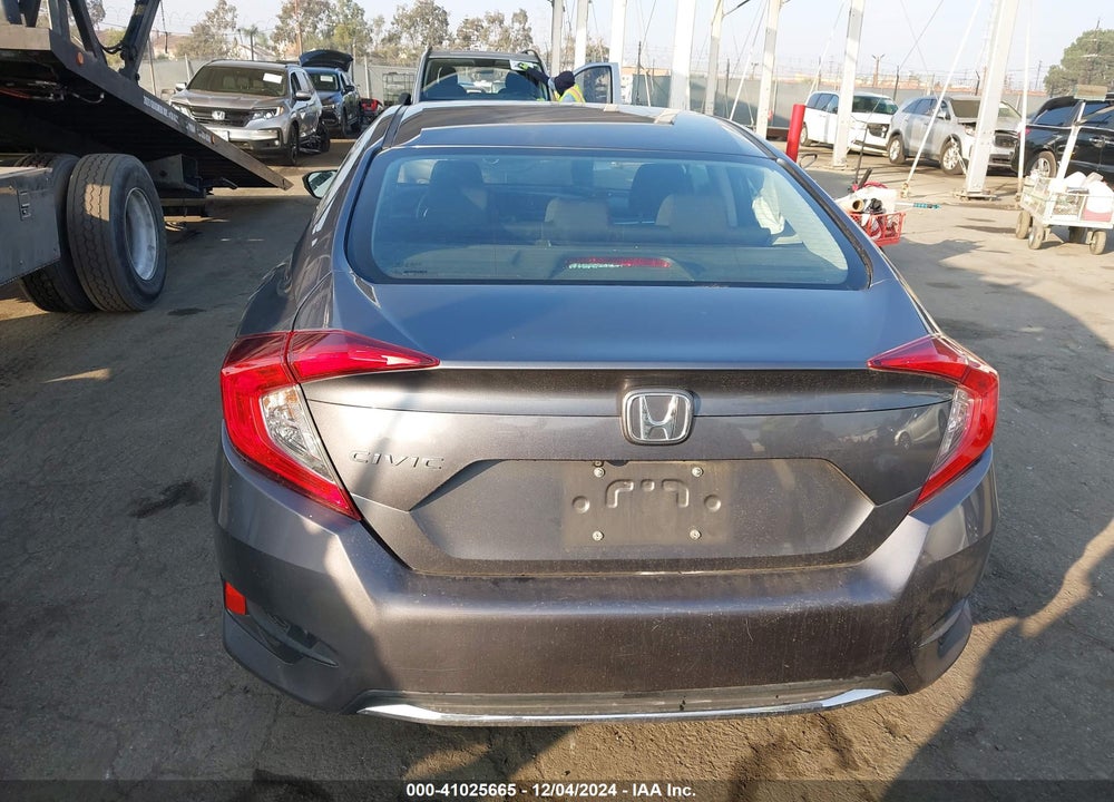 2020 HONDA CIVIC LX VIN: 2HGFC2F63LH587711