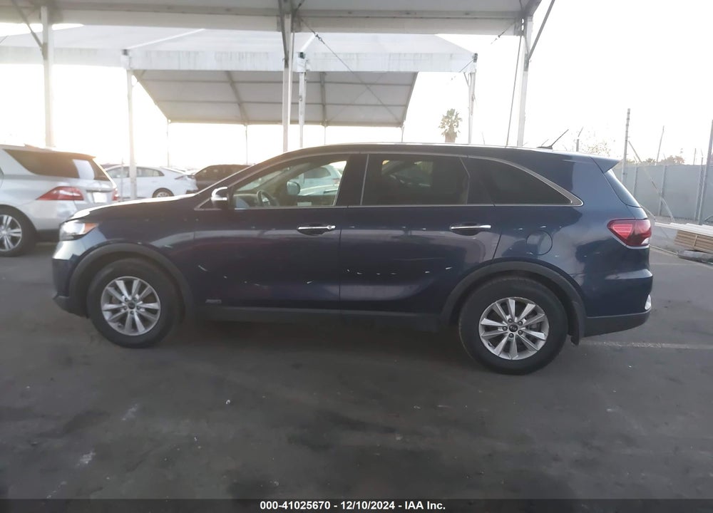 2019 KIA SORENTO 2.4L LX VIN: 5XYPGDA3XKG545291
