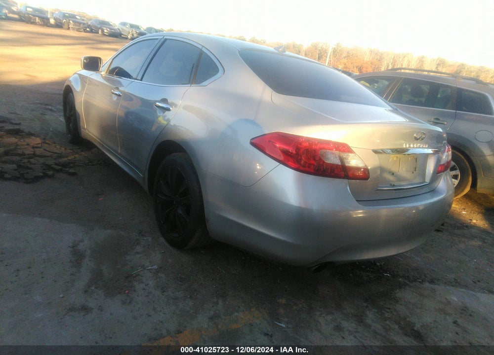 2011 INFINITI M37X VIN: JN1BY1ARXBM376966