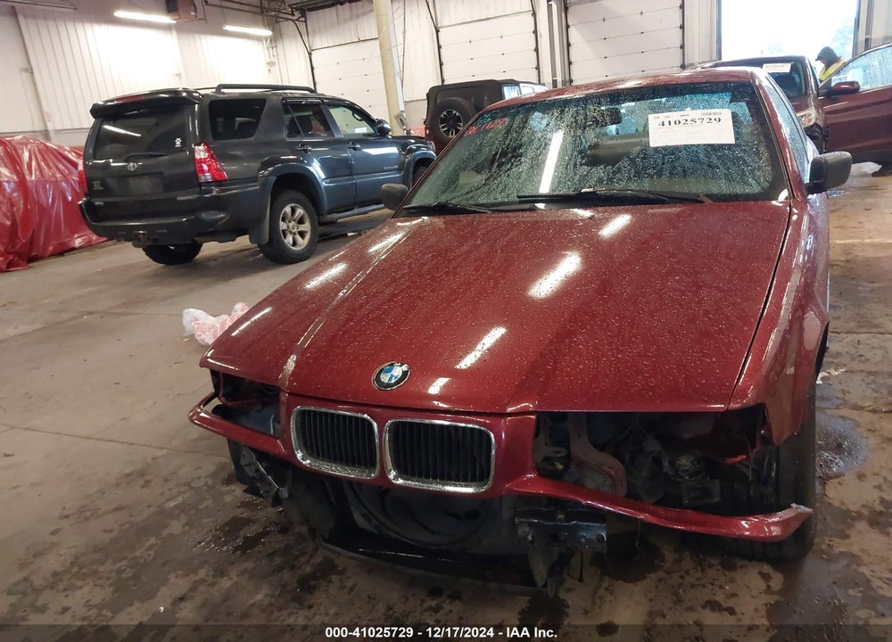 1992 BMW 325 I VIN: WBACB3318NFE01619
