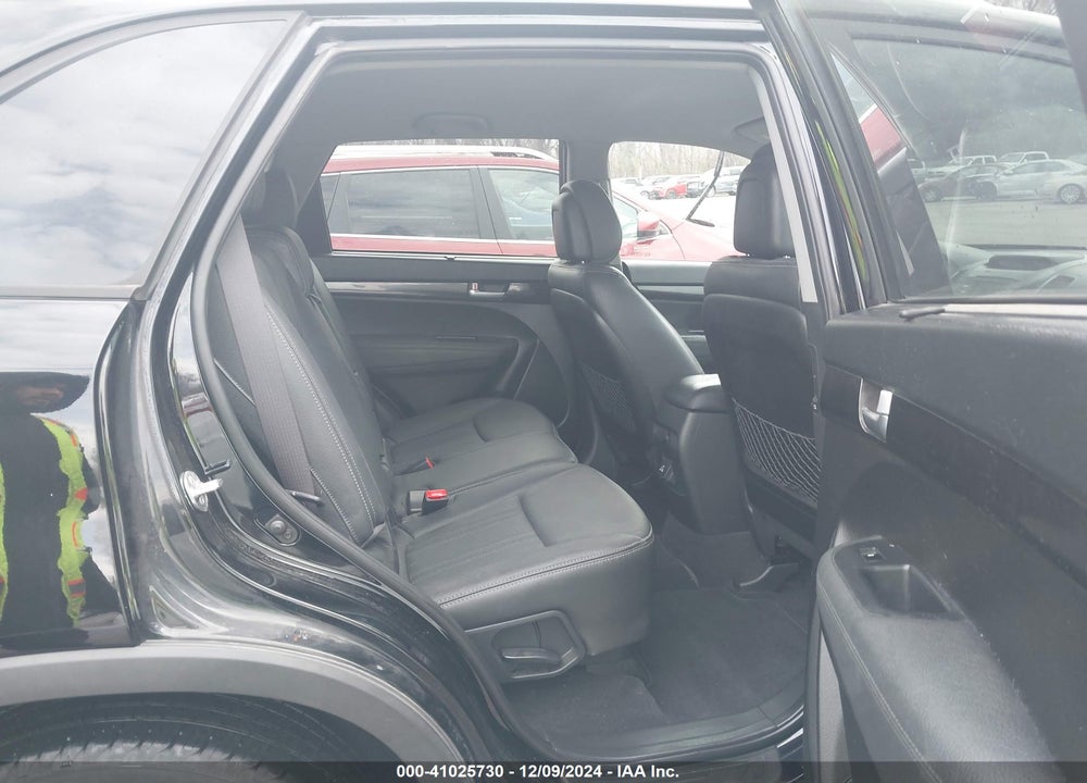 2014 KIA SORENTO EX V6 VIN: 5XYKU4A75EG520924