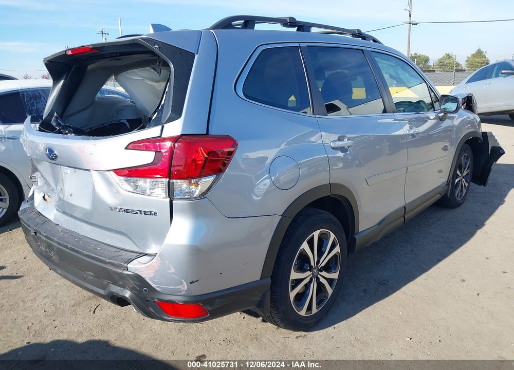 2023 SUBARU FORESTER LIMITED VIN: JF2SKAPC4PH458839