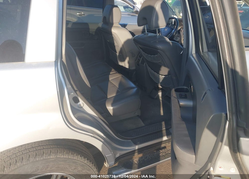 2006 HONDA PILOT EX-L VIN: 2HKYF18736H005388