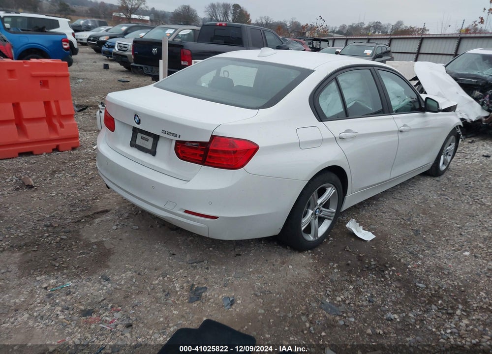 2015 BMW 3 SERIES VIN: WBA3C1C56FK122518