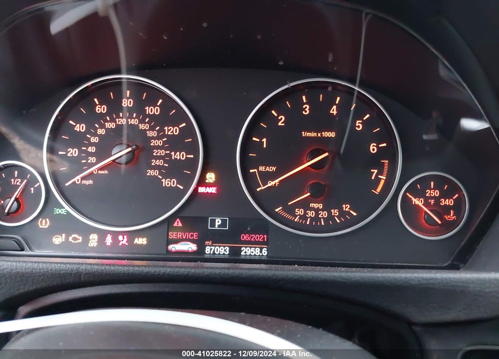 2015 BMW 3 SERIES VIN: WBA3C1C56FK122518