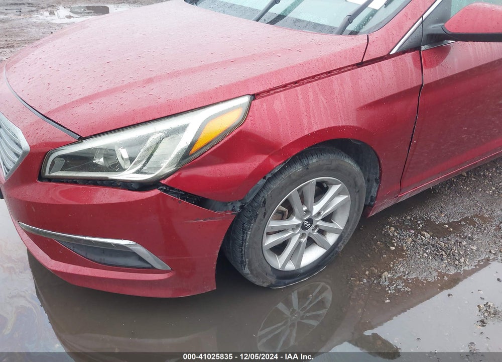2015 HYUNDAI SONATA SE VIN: 5NPE24AFXFH155614