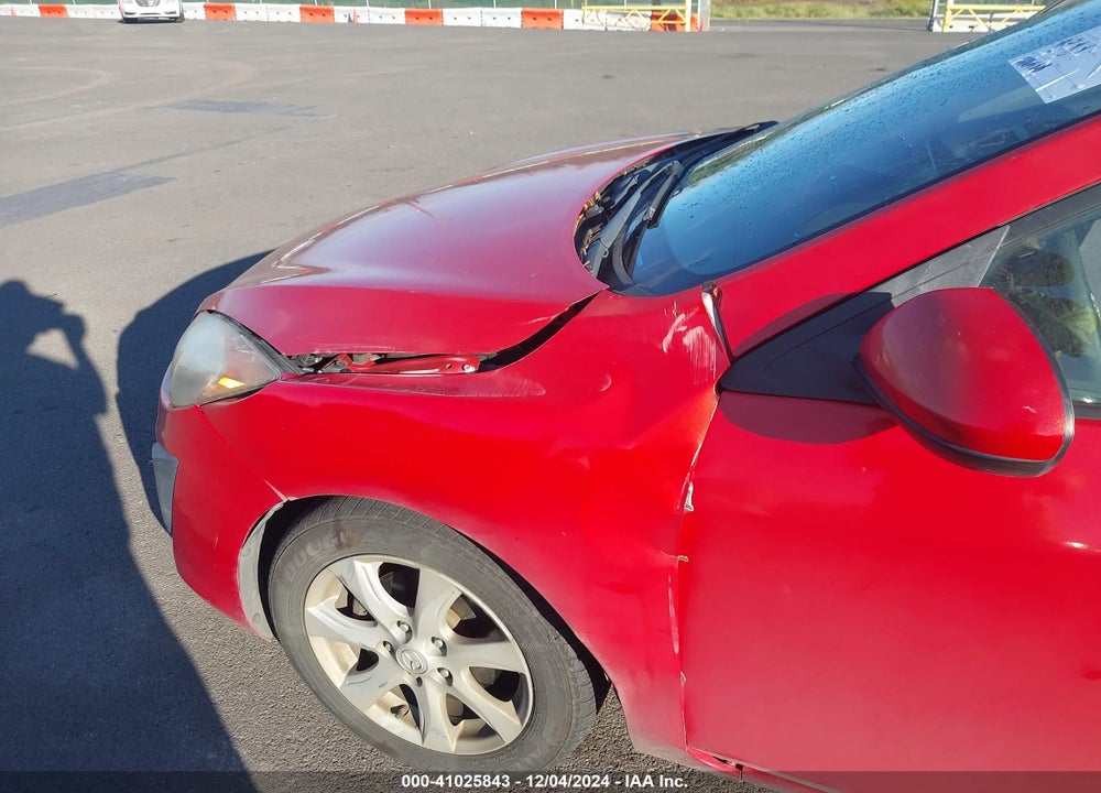 2011 MAZDA 3 I TOURING VIN: JM1BL1VG0B1478332