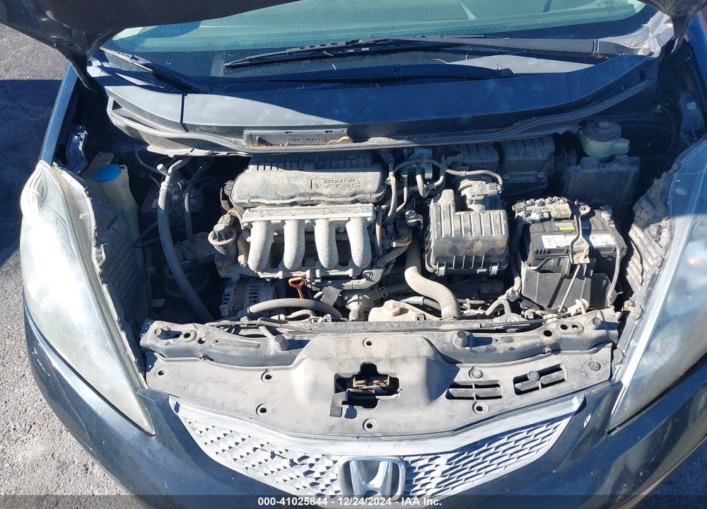 2009 HONDA FIT VIN: JHMGE88249S014276