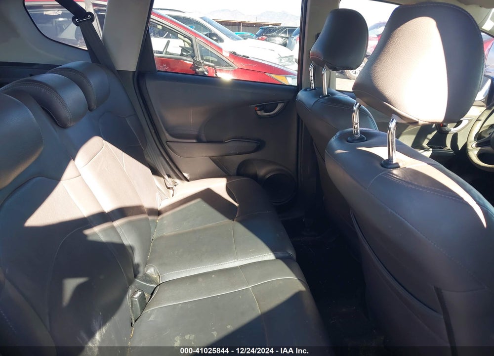 2009 HONDA FIT VIN: JHMGE88249S014276