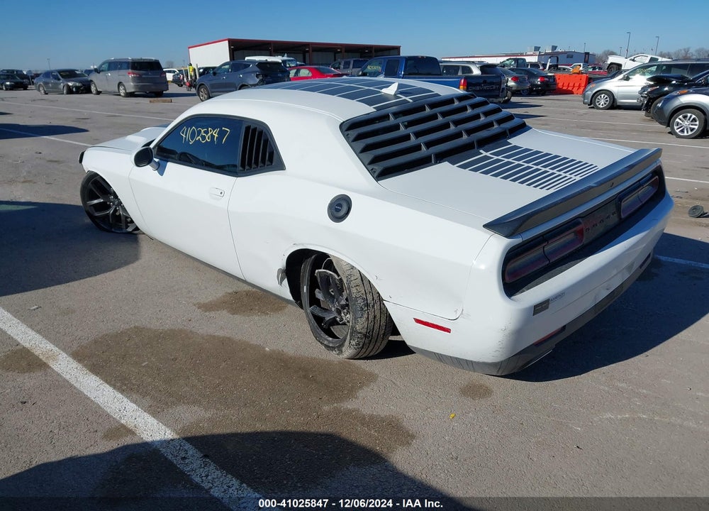 2021 DODGE CHALLENGER SXT VIN: 2C3CDZAG5MH620821