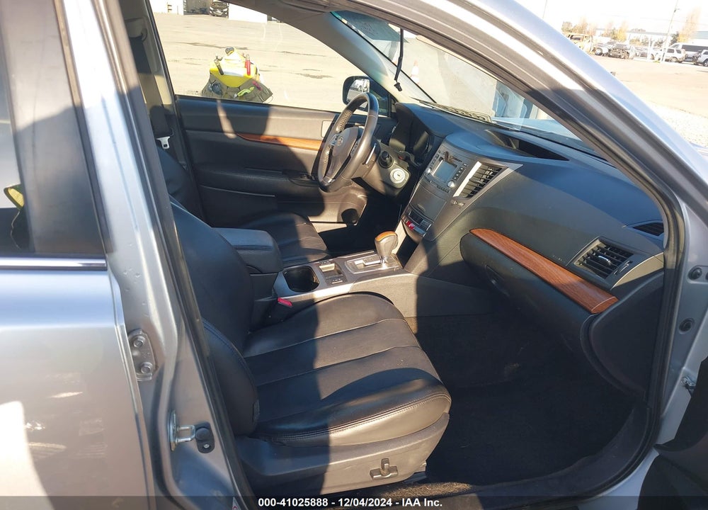 2013 SUBARU OUTBACK 2.5I LIMITED VIN: 4S4BRBKC7D3234945