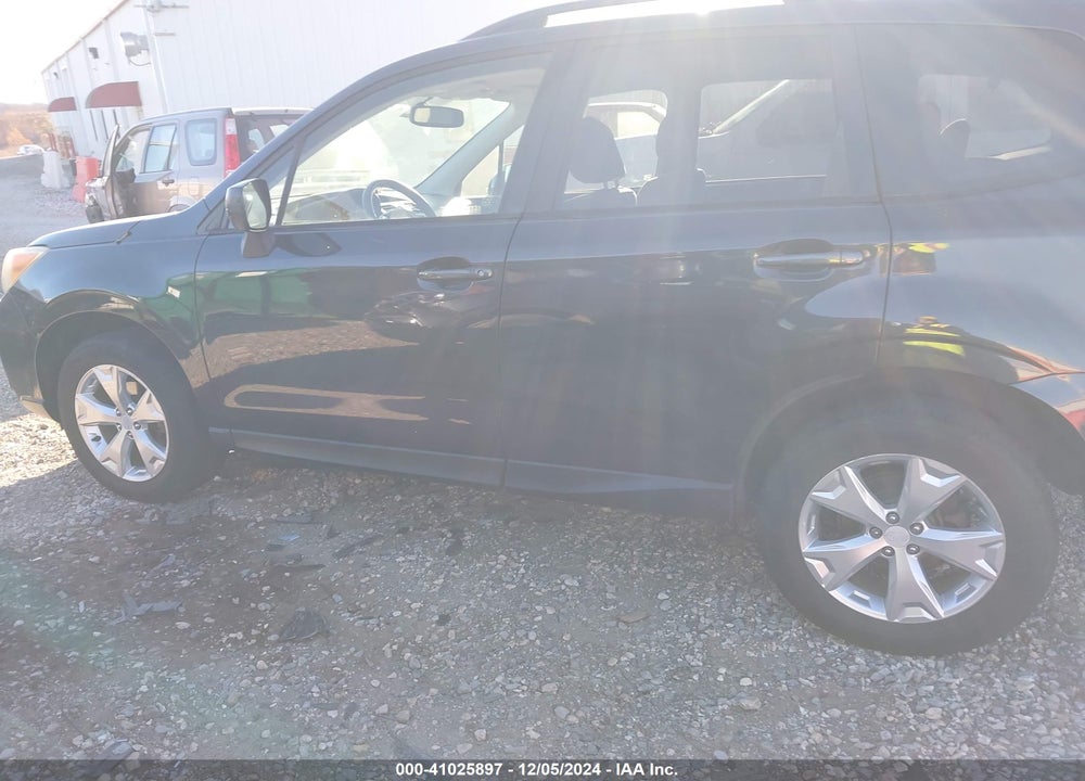 2014 SUBARU FORESTER 2.5I PREMIUM VIN: JF2SJADC6EH448172