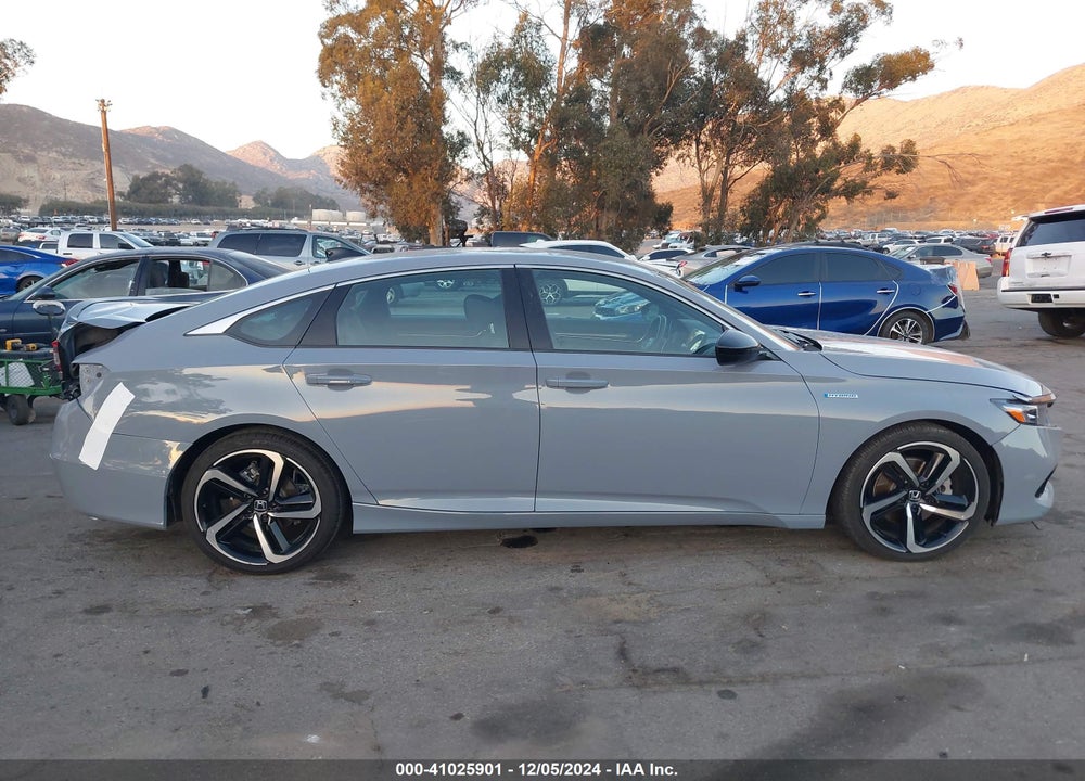 2022 HONDA ACCORD HYBRID SPORT VIN: 1HGCV3F25NA000619