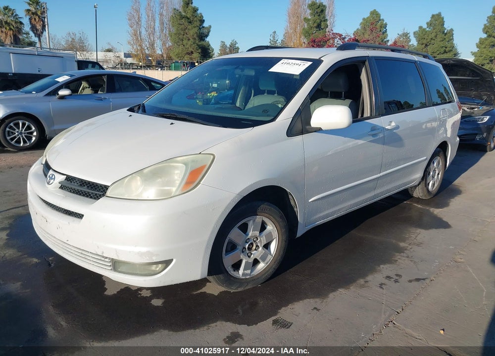 2004 TOYOTA SIENNA XLE VIN: 5TDZA22C54S059605
