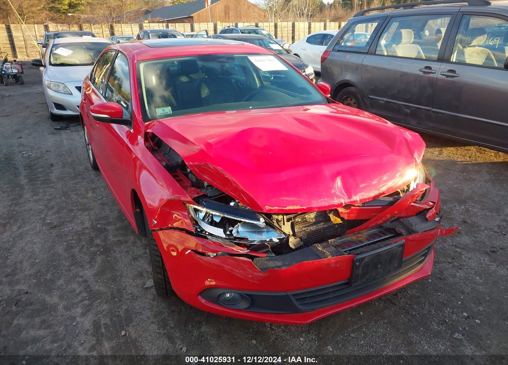2012 VOLKSWAGEN JETTA 2.5L SEL VIN: 3VWLP7AJ9CM327777
