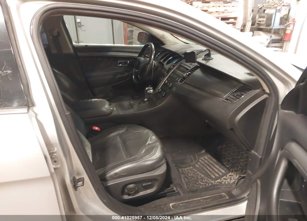 2010 FORD TAURUS SEL VIN: 1FAHP2EW5AG156119