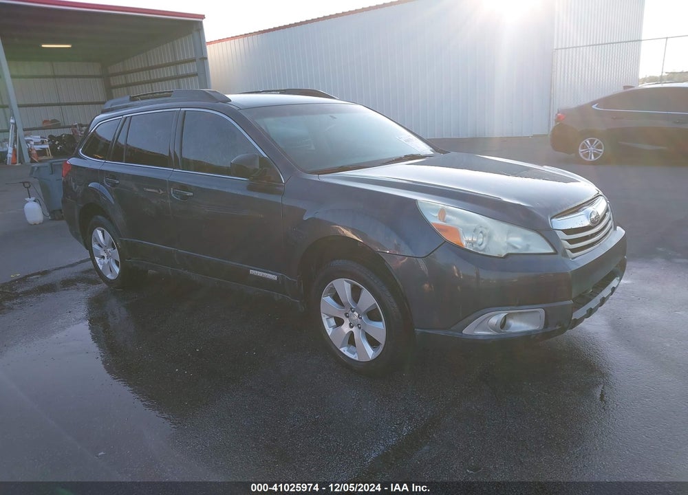 2010 SUBARU OUTBACK 2.5I PREMIUM VIN: 4S4BRBCC2A3342609