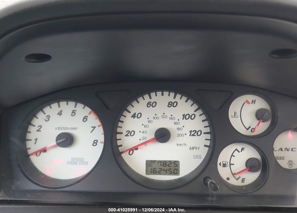 2002 MITSUBISHI LANCER VIN: JA3AJ86E92U038601